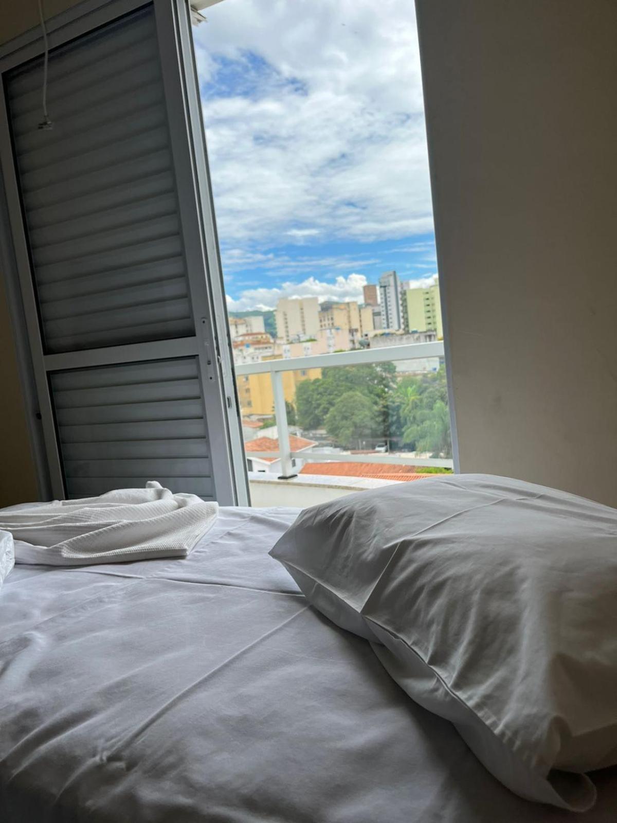 Pousada Soares Aparecida  Quarto foto